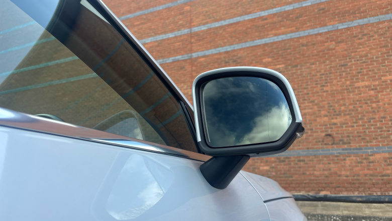 Volvo Xc40 1.5 T3 [163] Inscription Pro 5dr Geartronic Petrol Estate